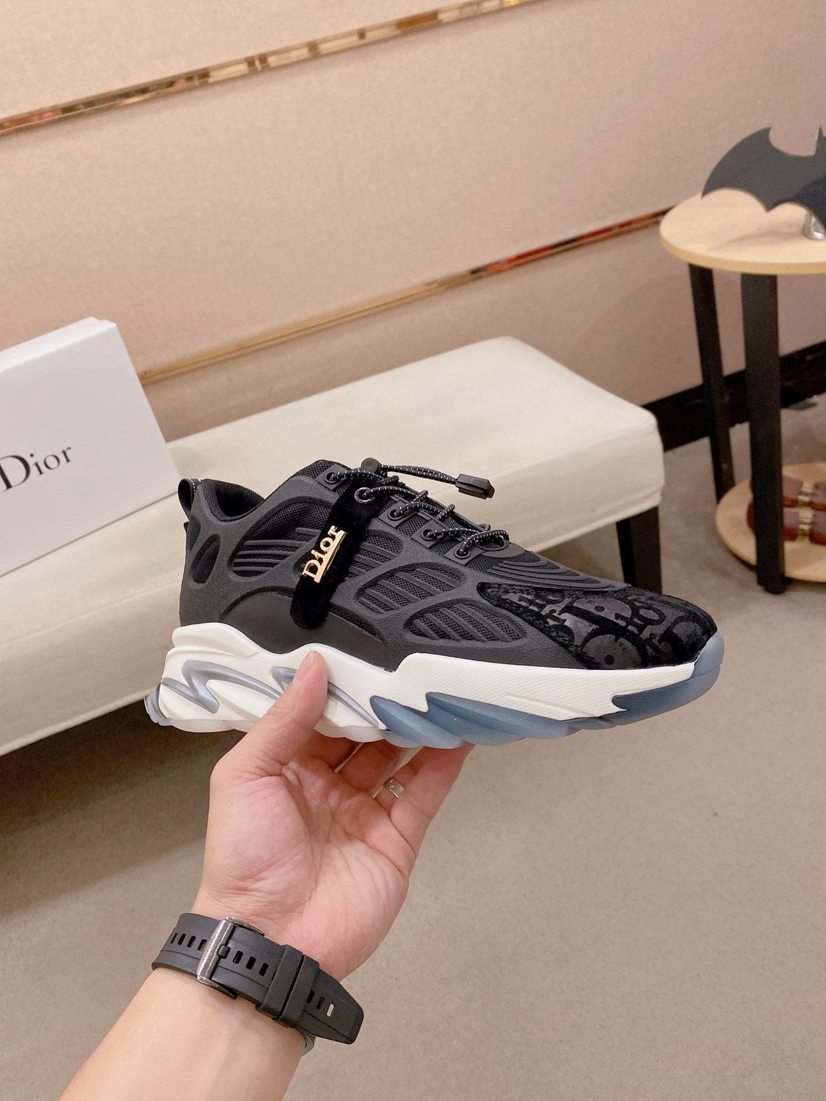Dior Men's Sculpted Sole Lace-Up Sneakers